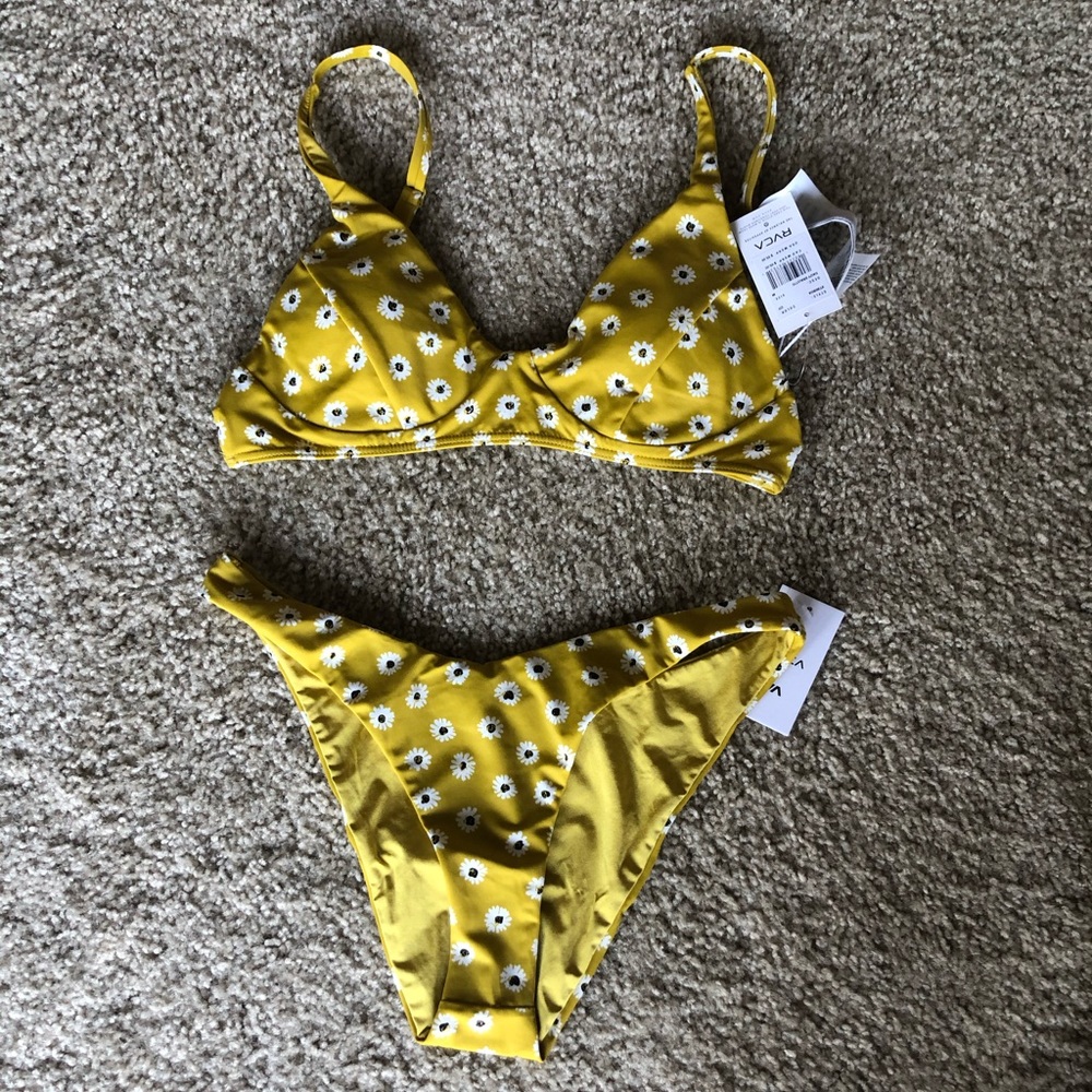 RVCA daizy bikini NWT